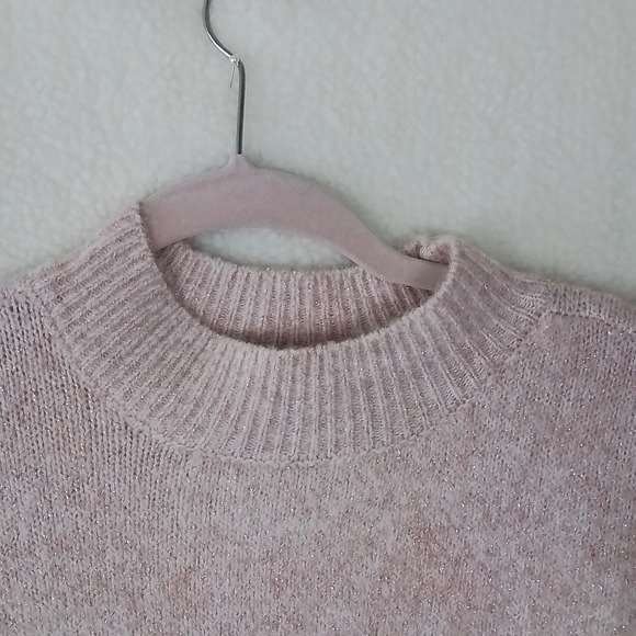 J LO Jennifer Lopez Balloon Sleeve Knit Sweater Size Medium Pink‎ Gold Threads - Picture 3 of 12